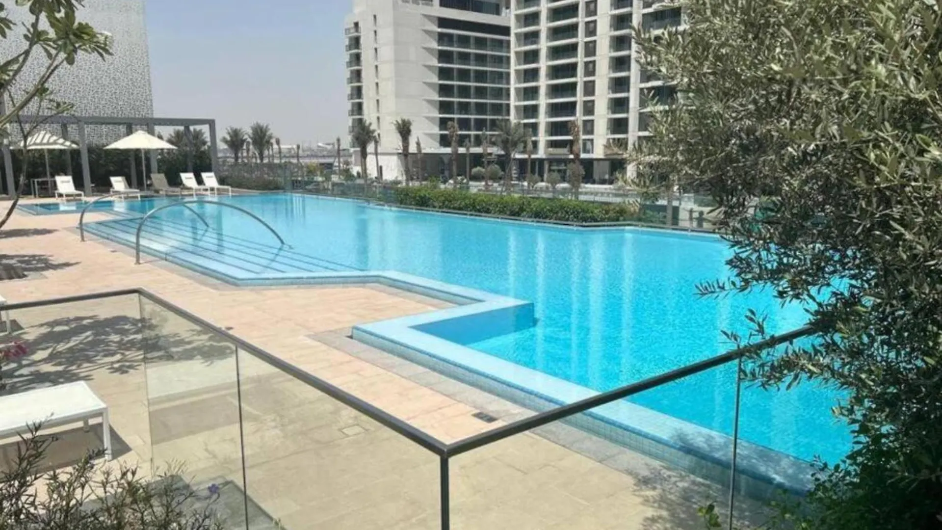 Brand New Charming 1Br Apartment Dubai 0*,